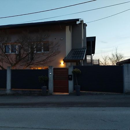 Apartman Masha Karlovac Ngoại thất bức ảnh